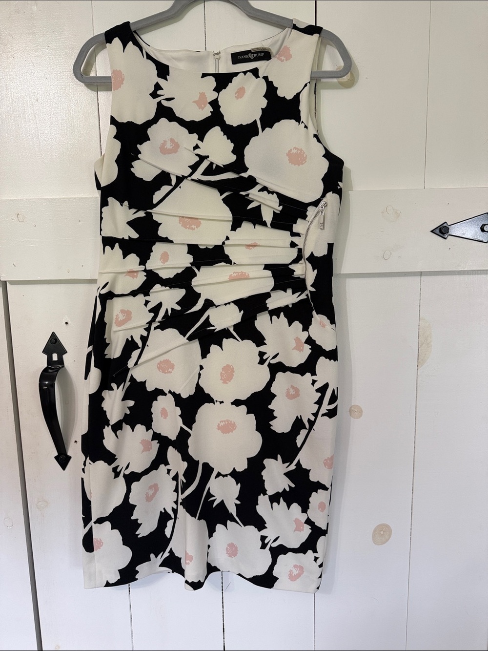 EUC Ivanka Trump Black, White & Blush Floral Sheath Dress. Size 10.